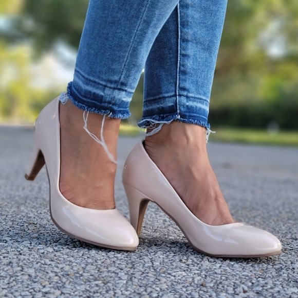 Women's PAT Nude Round Toe Low Heel Pumps Office Shoes - Picture 1 of 7